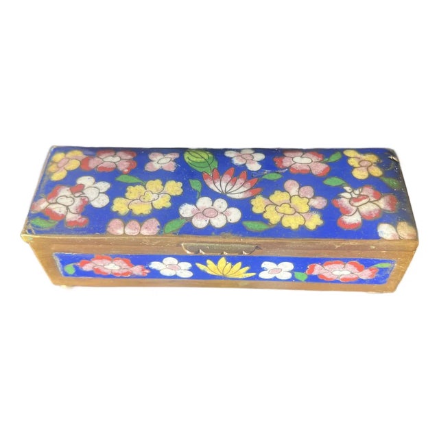Vintage Chinese Cobalt Blue Floral Cloisonné Stamp Box With Three Compartments For Sale