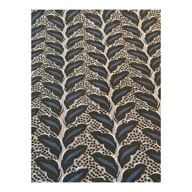 Serena Dugan 3 Yards Cassis - Alligator Linen Fabric For Sale