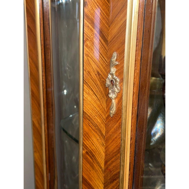 Spectacular Early 20th Century French Louis XV Style Vitrine Signed by F. Linke For Sale - Image 9 of 15