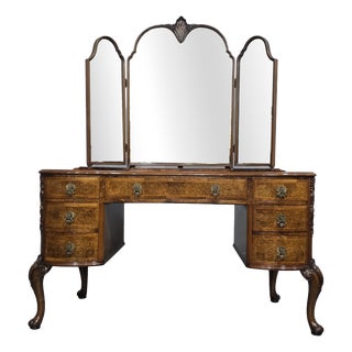 Queen Anne Dressing Table, 1920 For Sale