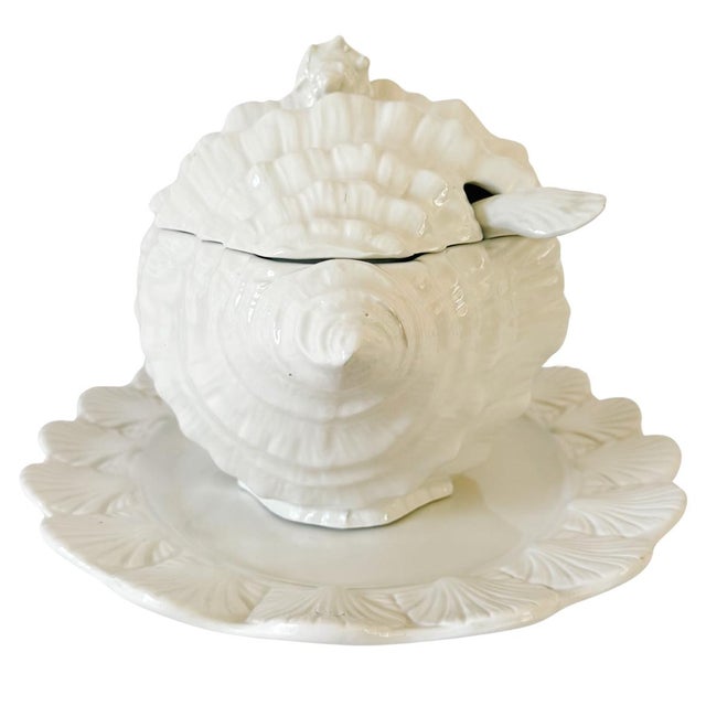 1970s Italian White Porcelain Conch Shell Tureen Set With Underplate & Ladle - 4 Pieces For Sale In San Diego - Image 6 of 10
