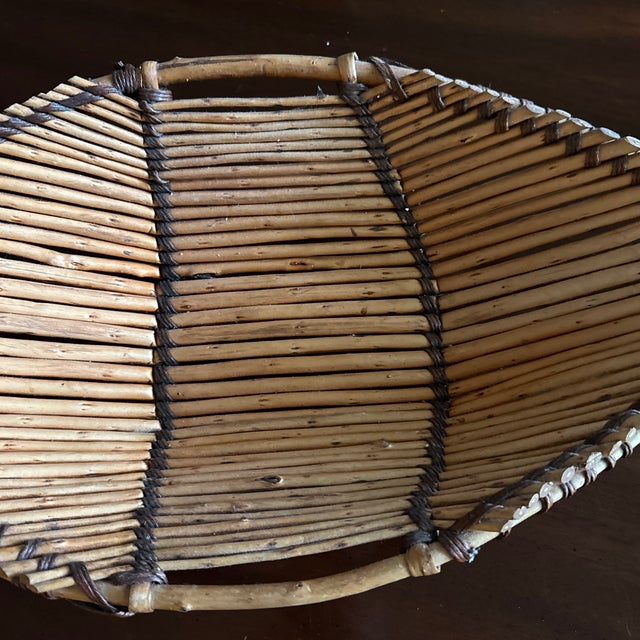 Pair of Vintage Rattan and Bamboo Fish Baskets For Sale - Image 9 of 12