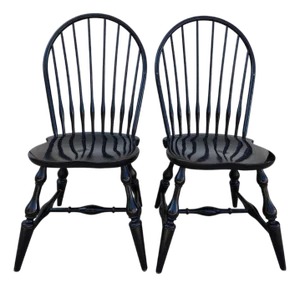 1990s 2 Nichols & Stone Windsor Side Chairs Bow Back Saddle Seat Distressed Country