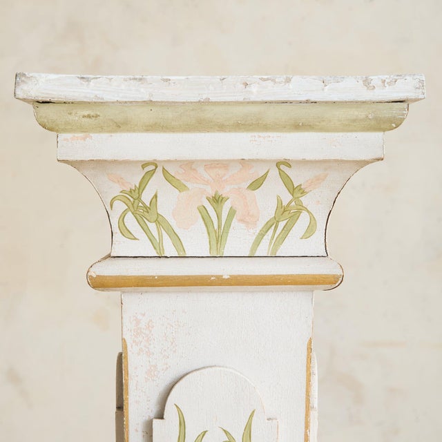 1960s French Art Nouveau Hand-Painted Wood Pedestal, 1960s For Sale - Image 5 of 10
