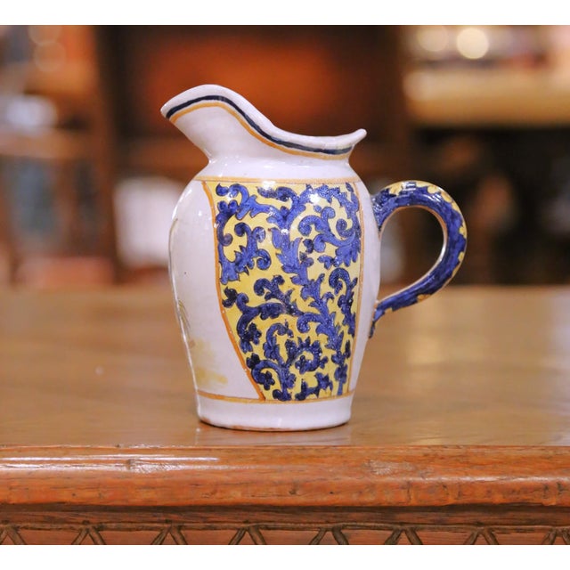 Pair of 19th Century French Quimper Faience Jugs With Breton Figures and Floral For Sale In Dallas - Image 6 of 13
