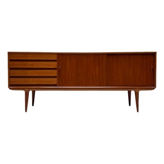 Vintage Danish Model 18 Sideboard in Teak by Gunni Omann for Omann Jun, 1960s For Sale