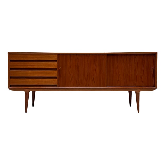 Vintage Danish Model 18 Sideboard in Teak by Gunni Omann for Omann Jun, 1960s For Sale