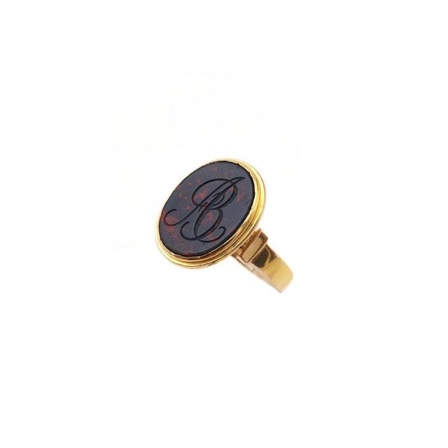 Bloodstone Signet Ring in 18k Rose Gold For Sale - Image 4 of 8