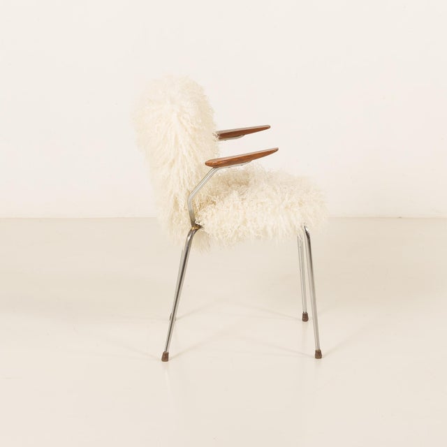 Arne Jacobsen Mid-Century Long Hair Sheepskin Chair, Denmark, 1950s For Sale - Image 4 of 14