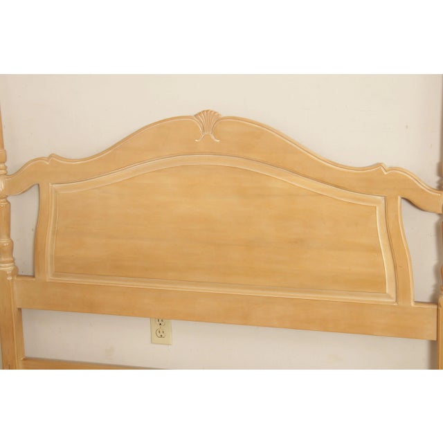 1990s Ethan Allen Country French Full Size Poster Headboard For Sale In Philadelphia - Image 6 of 13