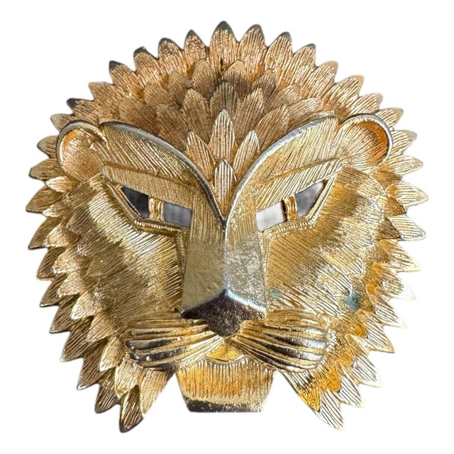 Vendome Lion Head Brooch Gold Tone Astrological Zodiac Leo Sign Pin Vintage 60s For Sale