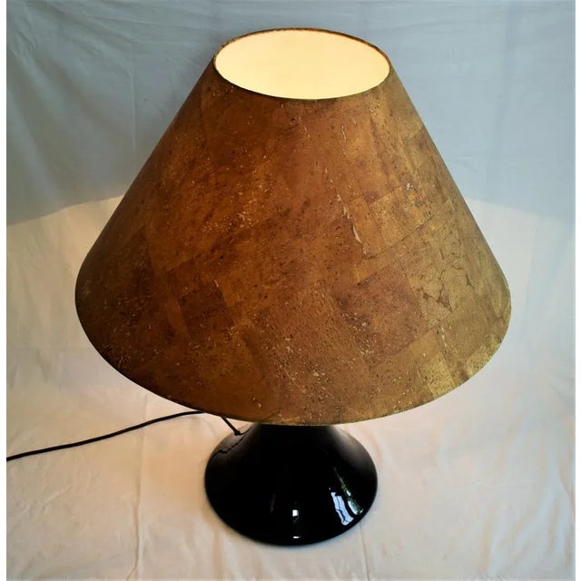 This rare table or standing lamp of the well-known luminous designer Ingo Maurer dates from the late 1960s. Corpus made of...