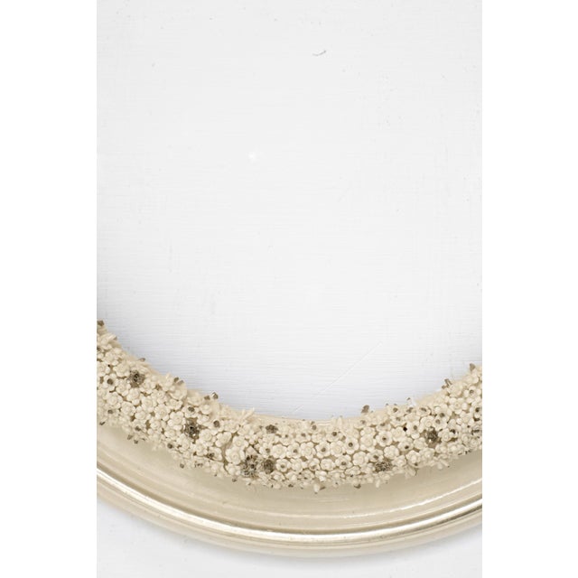 Late 20th Century Oval Wall Mirror with Capodimonte Porcelain Buds and Silver Leaf Details from Giulio Tucci, Italy For Sale - Image 3 of 5