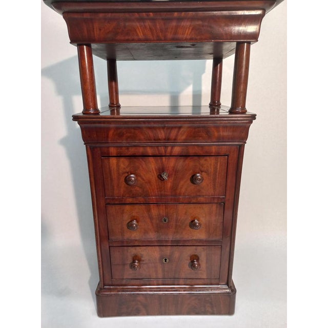 19th Century Pedestal with Drawers in Mahogany For Sale - Image 5 of 17