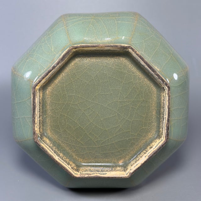 Vintage Chinese Celadon Octagonal Vase, Collectible Ribbed‑Neck Ceramic Decorative Vessel For Sale - Image 9 of 9