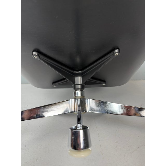Vintage Lounge Chair by Eames for Herman Miller, 1970s For Sale - Image 13 of 18
