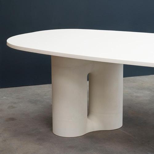 Moulded Mineral Natural White Table by Manufacture XXI For Sale - Image 4 of 7