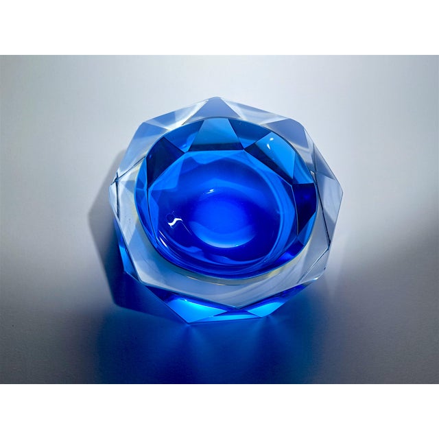 1970s Sommerso Murano Glass Ashtray attributed to Flavio Poli for Seguso, 1970s For Sale - Image 5 of 9