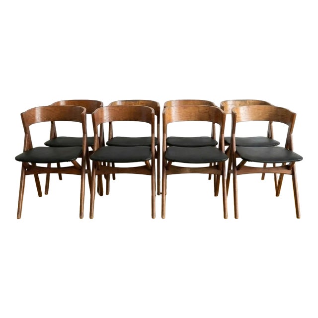 Vintage Danish Teak Chairs with Wraparound Backrest, 1950s, Set of 8 For Sale