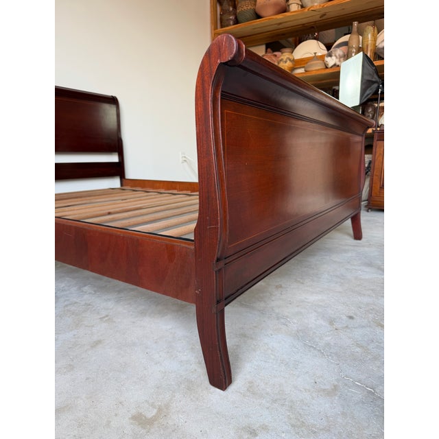 Brown 1970s Vintage Drexel Traditional Mahogany Queen Size Sleigh Bed Frame For Sale - Image 8 of 13