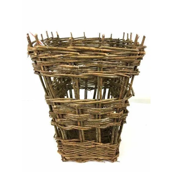 Farmhouse 1960s Handwoven Willow Basket by John Shanahan & Sons For Sale - Image 3 of 7