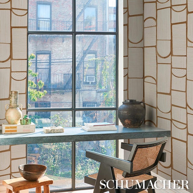 2020s Schumacher Bloomsbury Wallcovering In Teak For Sale - Image 5 of 6