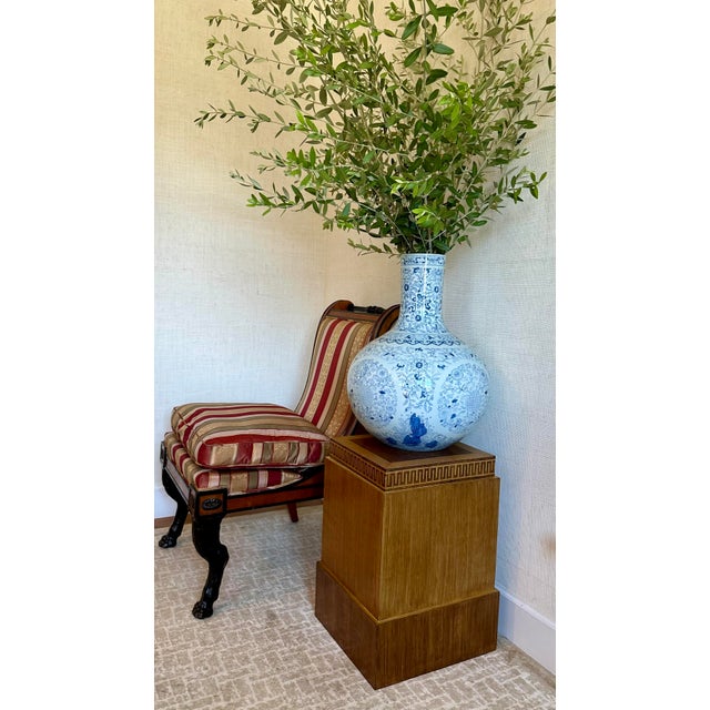 Art Deco Neoclassical Art-Deco Style Pair of Pedestals Stands With Greek Key Motif For Sale - Image 3 of 11