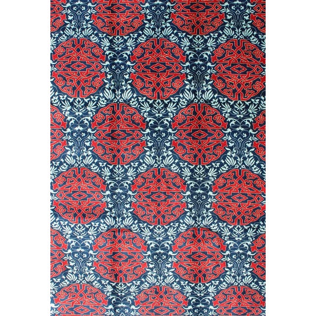 Keivan Woven Arts / Modern Rug with Geometric Medallions and Vining Blossoms, rug TU-MTU-136065, country of origin / type:...