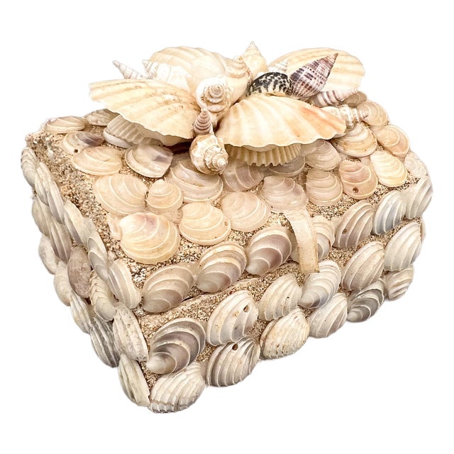 Vintage Handmade Seashell Encrusted Lidded Box – Coastal / Organic Modern For Sale