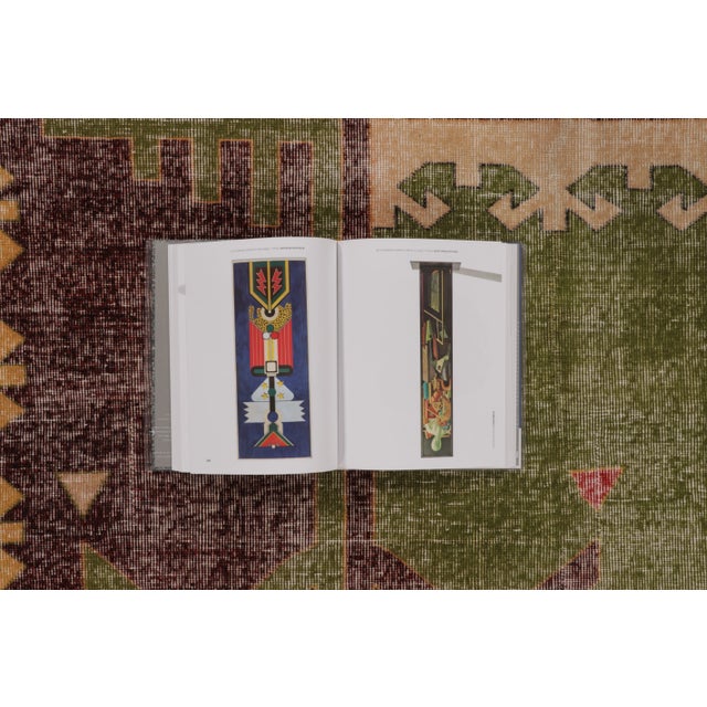 Green Vintage Turkish Distressed Rug With Rhythmic Geometric Motifs - Rug & Kilim For Sale - Image 8 of 10