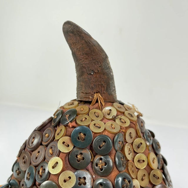 African Early 20th Century Lega Bwami Society Hat For Sale - Image 3 of 6