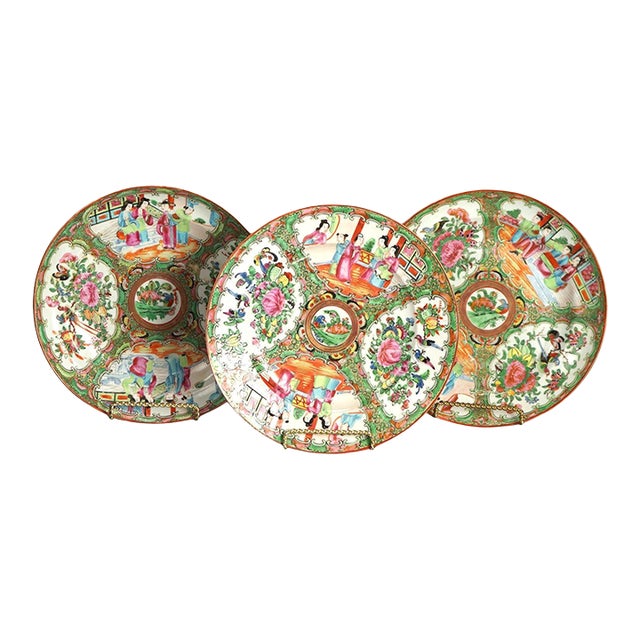 Circa 1900 Antique Chinese Rose Medallion Porcelain Low Bowls with