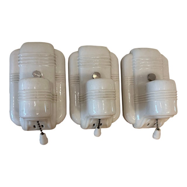Vintage White Paulding Deco Wall Sconces - Set of 3 For Sale