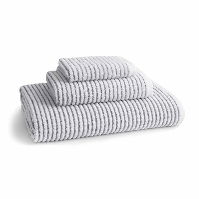 Contemporary Sullivan Wash Towel in Grey For Sale - Image 3 of 3