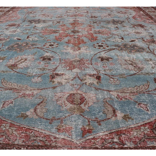 Persian Early 20th Century Antique Persian Tabriz Khoy Rug in Wool With Large Floral Design For Sale - Image 3 of 13