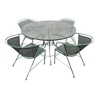 Vintage Russell Woodard Wrought Iron Patio Set Table and 4 Chairs, Atrributed For Sale