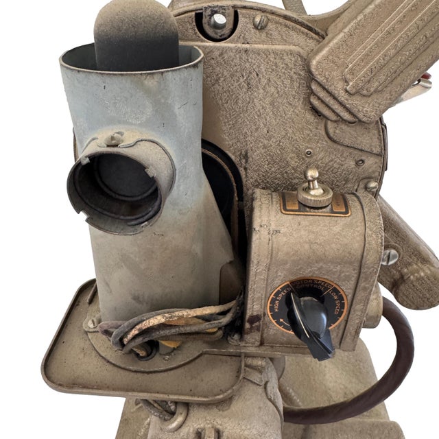 1930s Art Deco Keystone Model a-82 Cast Iron 16mm Movie Projector For Sale - Image 17 of 18
