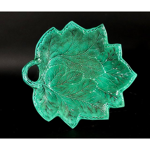English Pottery Greenware Leaf Dishes, Brameld- A Pair For Sale In Philadelphia - Image 6 of 7