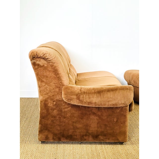 Mid-Century Modern Vintage Velvet Modular Sofa and Armchair Set, 1970s, Set of 5 For Sale - Image 3 of 18