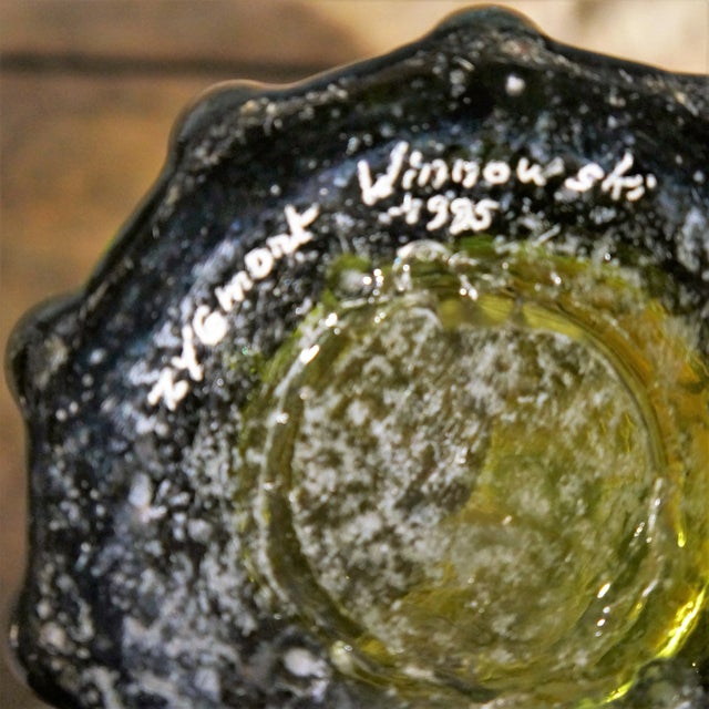 As one of the first to introduce the new technique of capturing bubbles in glass, Raymond Winnowski will be remembered as...