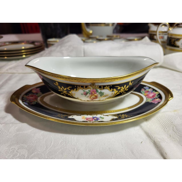 Gold-Plated Service from L' Ancienne Manufacture Royale de Limoges, France, 1980s, Set of 75 For Sale - Image 14 of 18