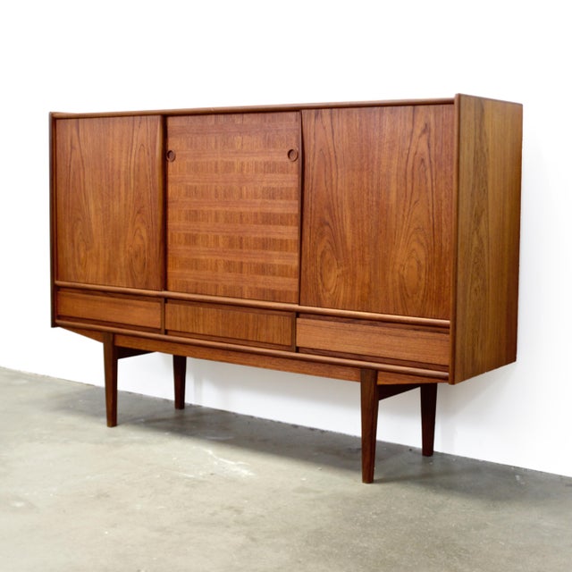 1950s Danish Teak Tall Sideboard / Highboard With Inlaid Veneer Design For Sale In Boston - Image 6 of 17