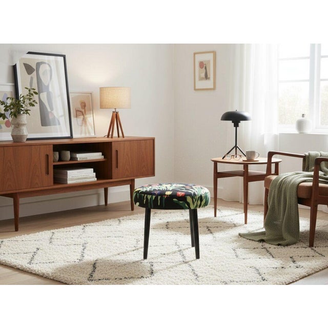 Round Danish stool that will really be like a splash of color in your home, even like a beautiful chocolate that attracts...