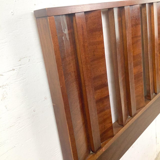 Vintage Mid-Century Modern Walnut Queen Headboard With Architectural Slat Design For Sale - Image 14 of 15