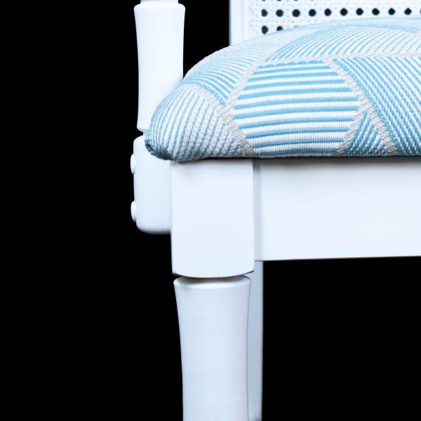 Create a cohesive dining space with this set of 6 vintage faux bamboo and cane chairs in crisp white. The classic bamboo-...