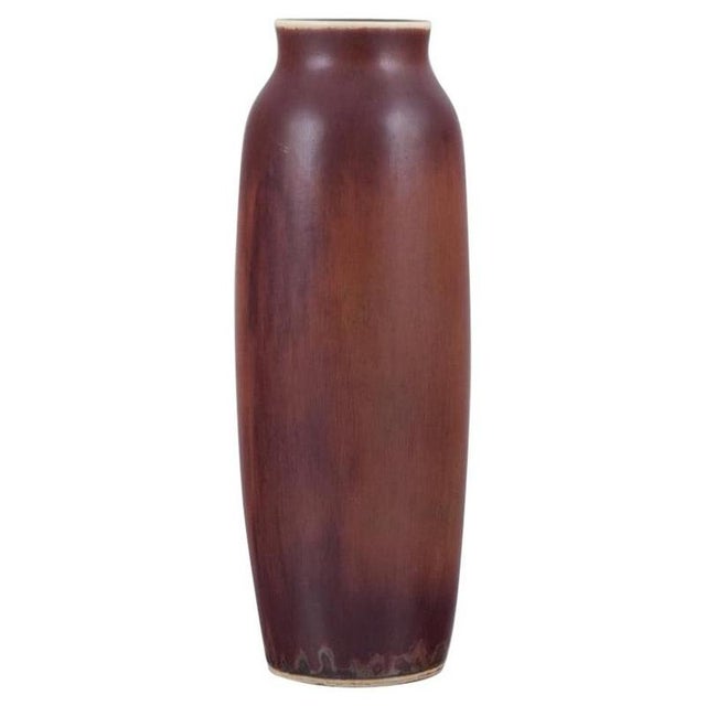 Carl Harry Stålhane (1920-1990) for Rörstrand. Large ceramic vase with glaze in shades of brown. Mid-20th century. Marked....