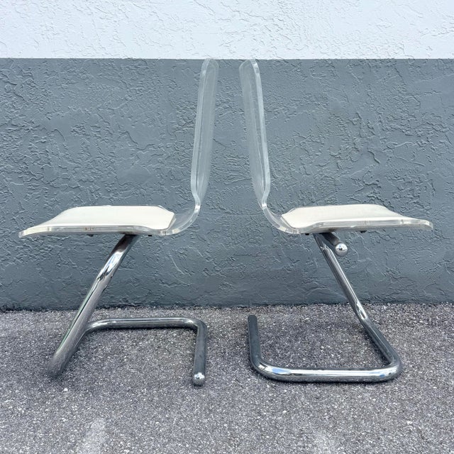 Mid Century Modern Chrome and Lucite Dining Chairs by Hill Manufacturing - Set of 4 For Sale In West Palm - Image 6 of 12