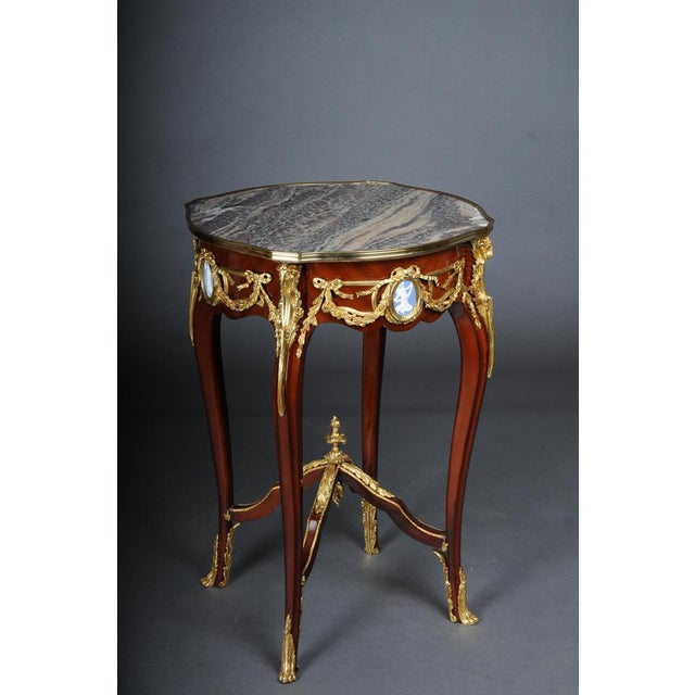 Brown Louis XV Side Table in Bronze, Marble & Beech For Sale - Image 8 of 14