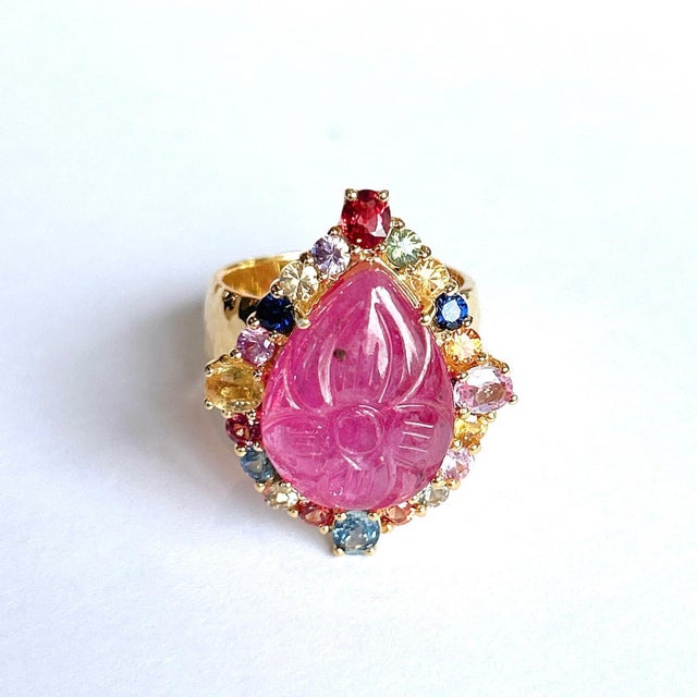 Bochic “Orient” Carved Ruby & Multi Sapphire Cluster Ring Set 18K & Silver, Size 8.5 For Sale - Image 10 of 12