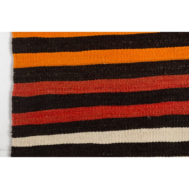Turkish Vintage Anatolian Kilim Rug For Sale - Image 3 of 10